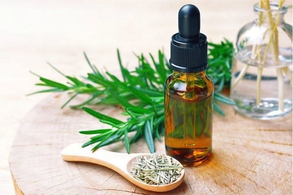 روغن کرچک و رزماری برای درمان موخوره