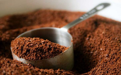 رنگ کردن ابرو با مواد طبیعی قهوه