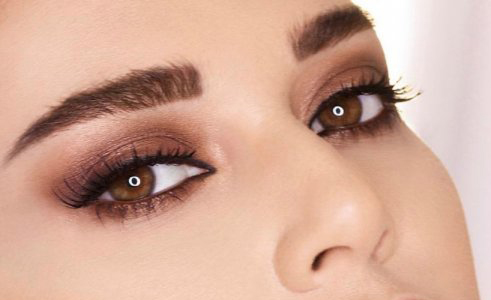 آرایش چشم مناسب برای رنگ چشم قهوه ای