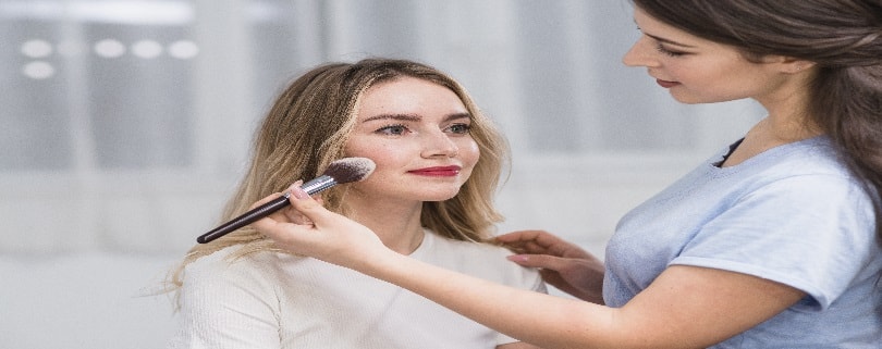 آموزش آرایشگری زنانه آموزش آرایشگری زنانه