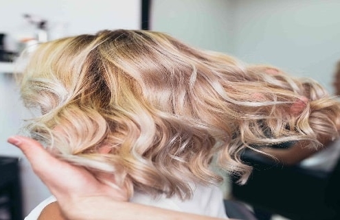 آموزش روشن کردن مو بدون دکلره