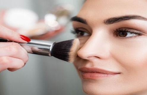 آموزش رژگونه زدن
