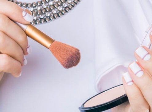 رنگ رژگونه برای انواع پوست