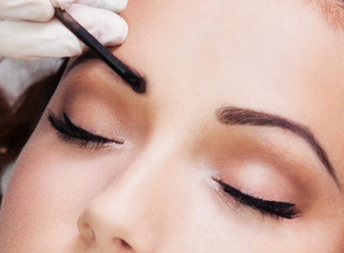 رنگ کردن ابرو و مژه