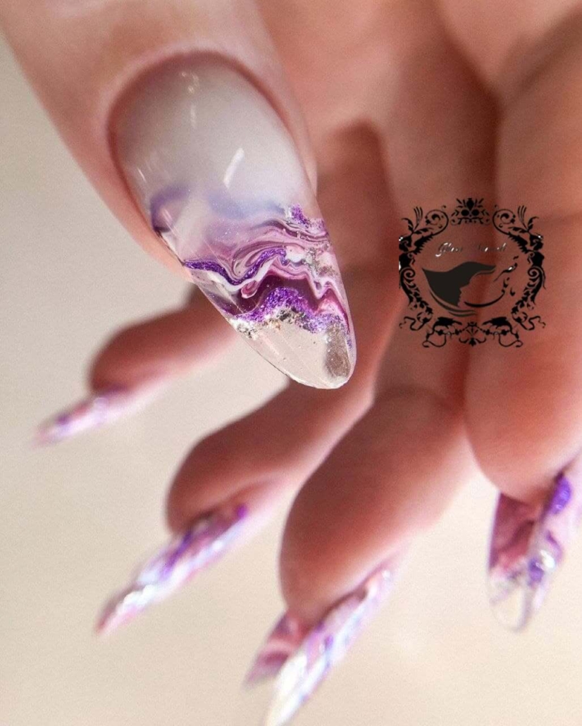 آموزش تخصصی کاشت و طراحی ناخن