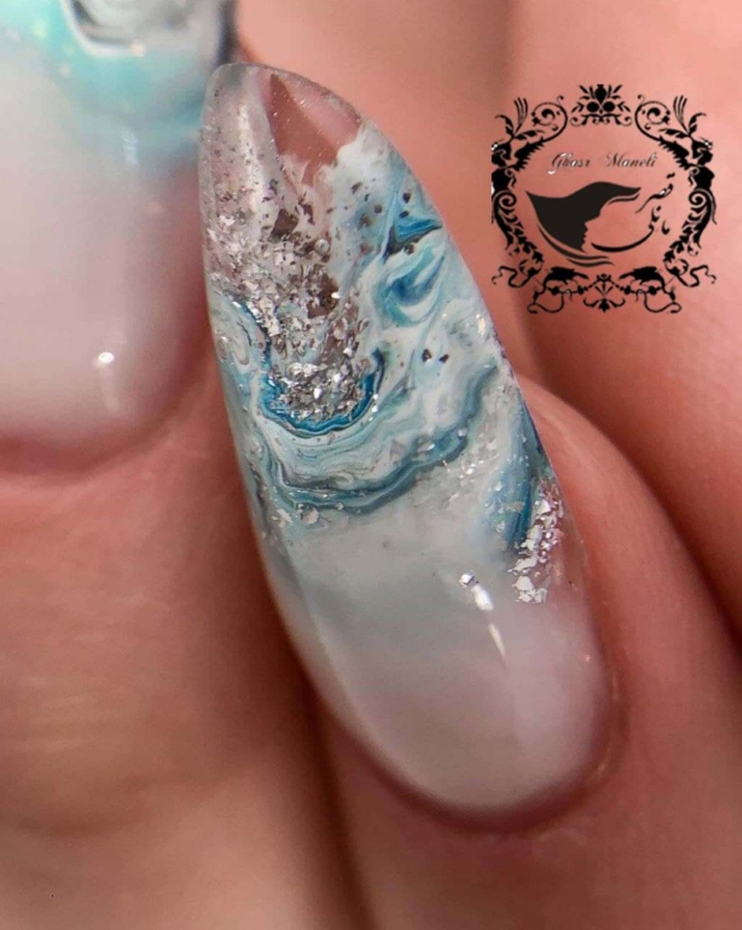 آموزش تخصصی کاشت و طراحی ناخن